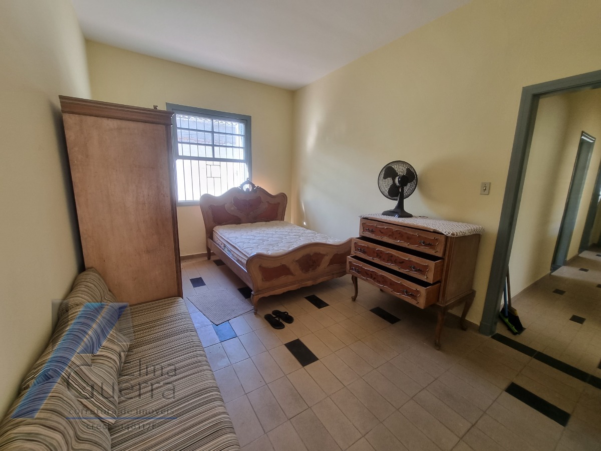 Ubatuba, Cento - Bela casa com 03 dormitórios, terreno de 422 m2 com edícula.