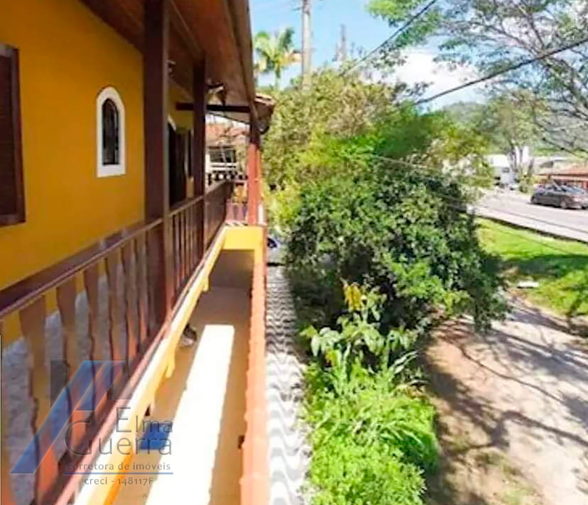Casa à venda com 3 quartos, 132m² - Foto 2