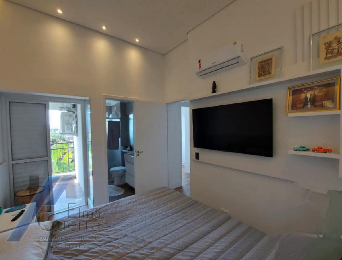 Ubatuba, Centro - Apartamento cobertura com 02 dormitórios, sendo 01 suíte e area de lazer.