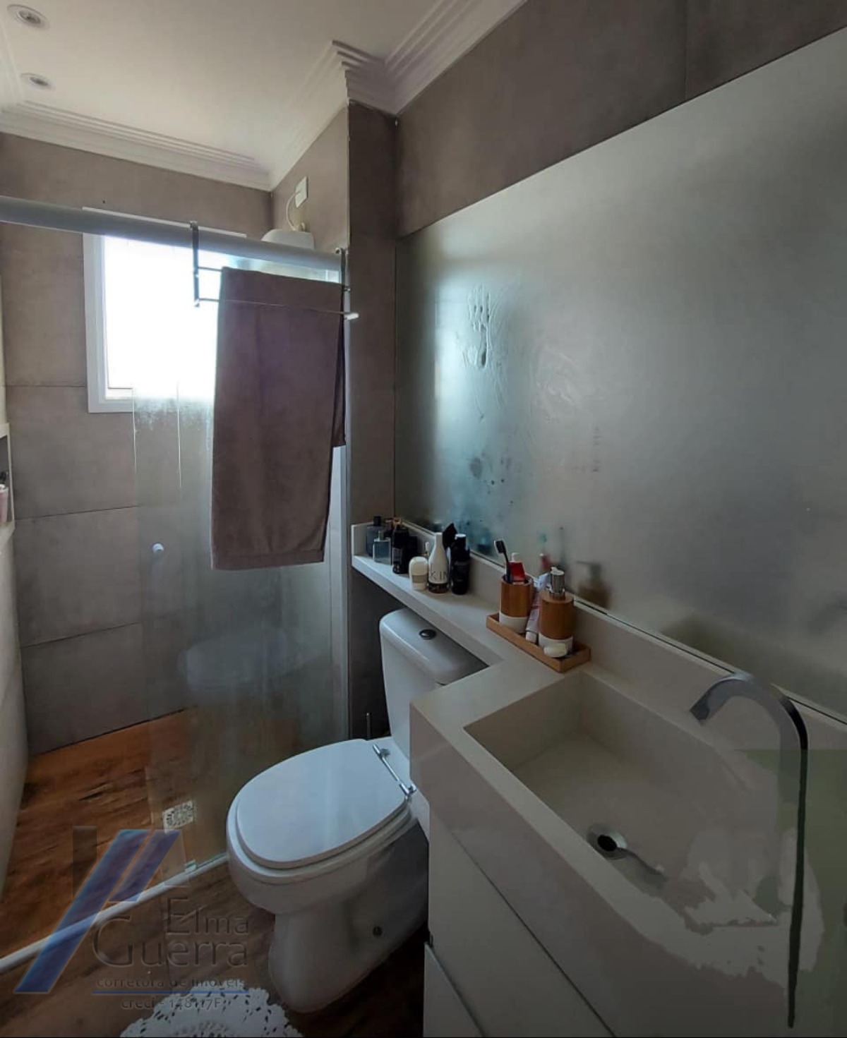 Ubatuba, Centro - Apartamento cobertura com 02 dormitórios, sendo 01 suíte e area de lazer.