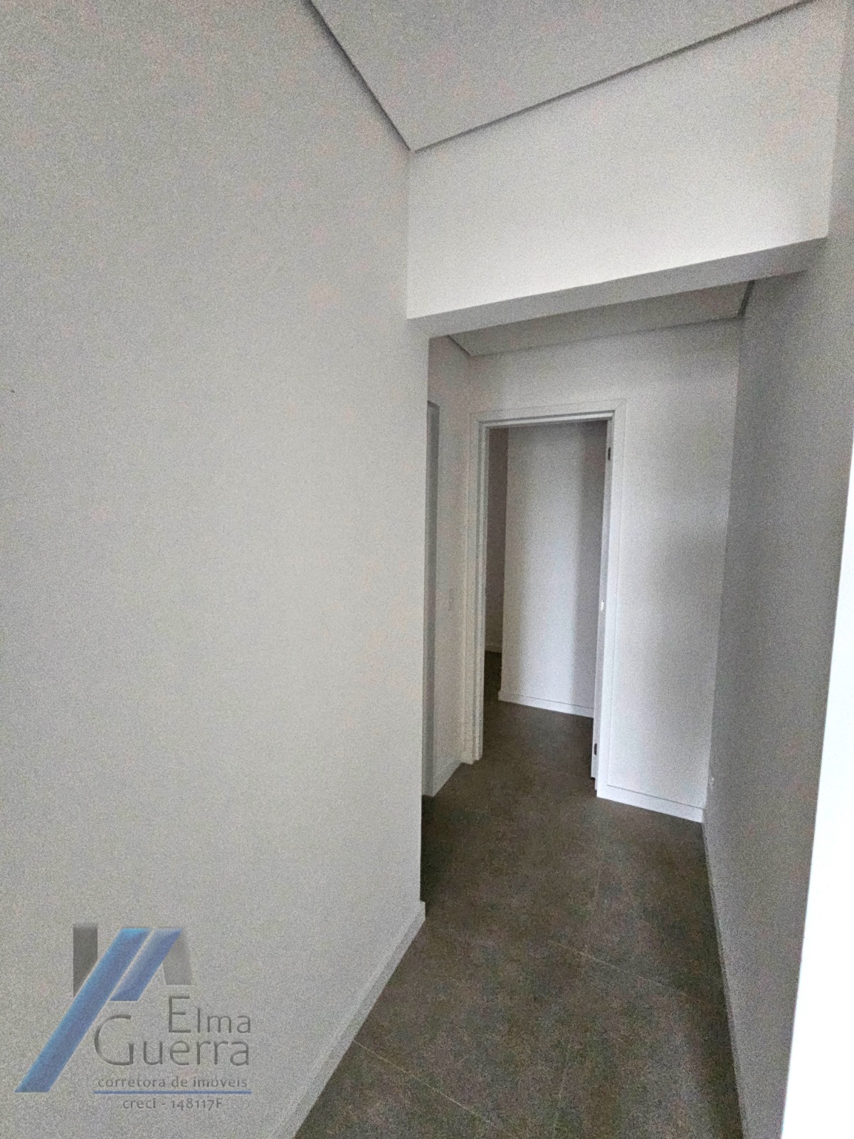 Ubatuba, Itaguá - Apartamento com 03 dormitórios, sendo 01 suíte, área de lazer completa.