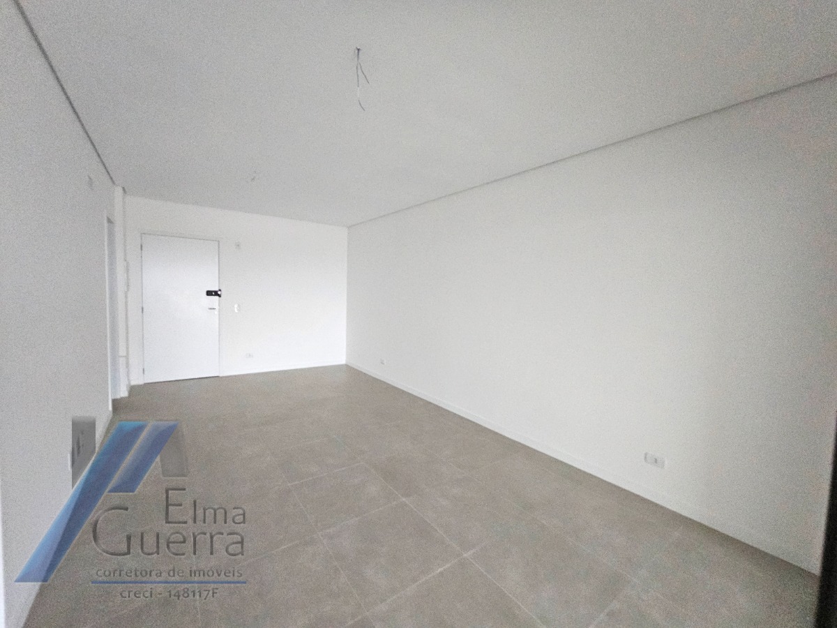 Ubatuba, Itaguá - Apartamento com 03 dormitórios, sendo 01 suíte, área de lazer completa.
