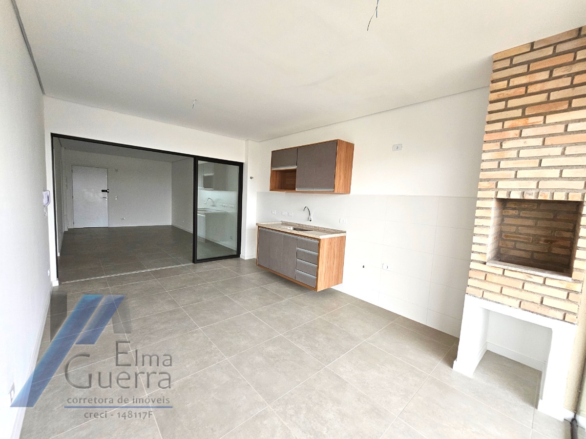 Ubatuba, Itaguá - Apartamento com 03 dormitórios, sendo 01 suíte, área de lazer completa.