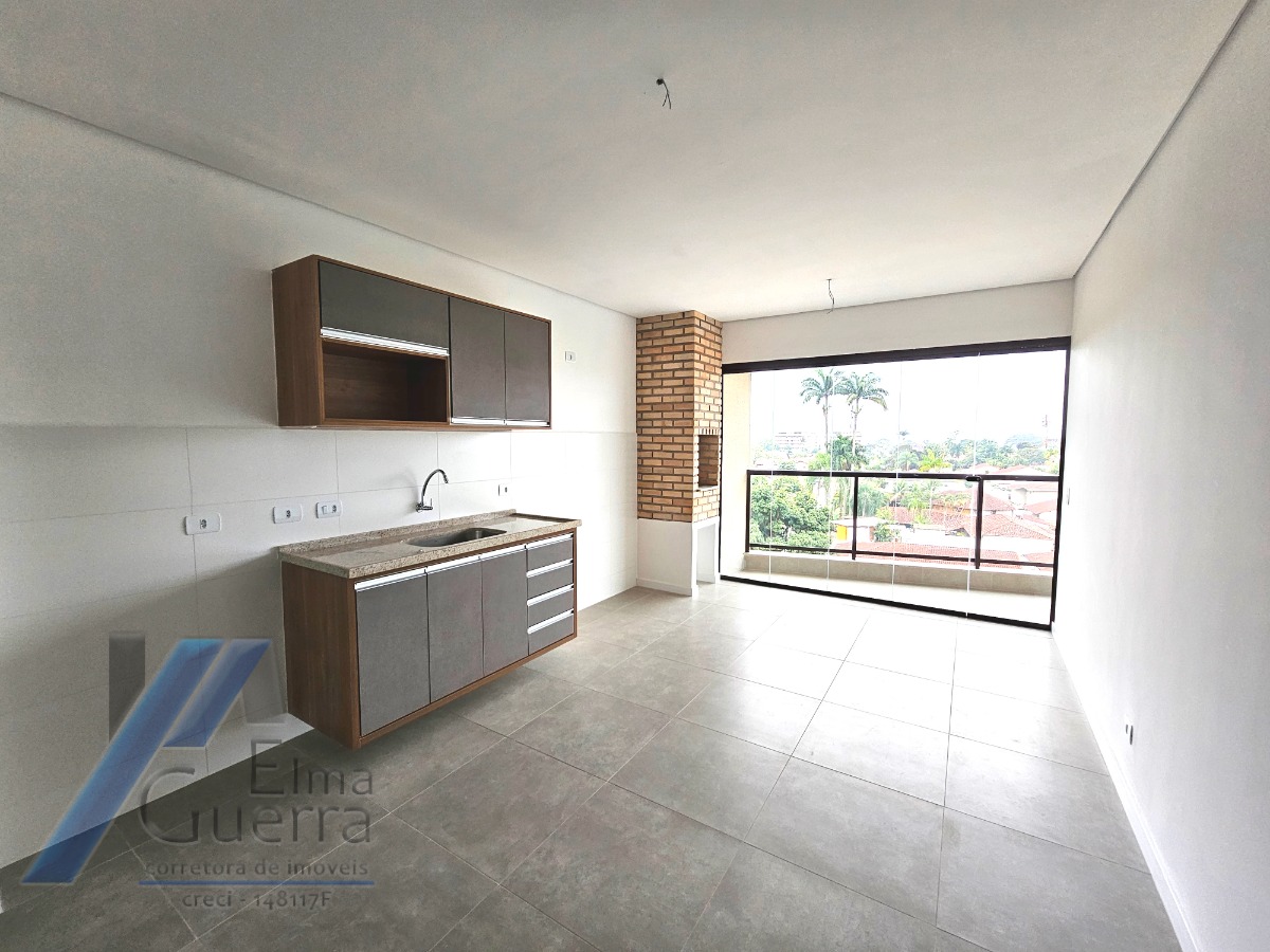 Ubatuba, Itaguá - Apartamento com 03 dormitórios, sendo 01 suíte, área de lazer completa.