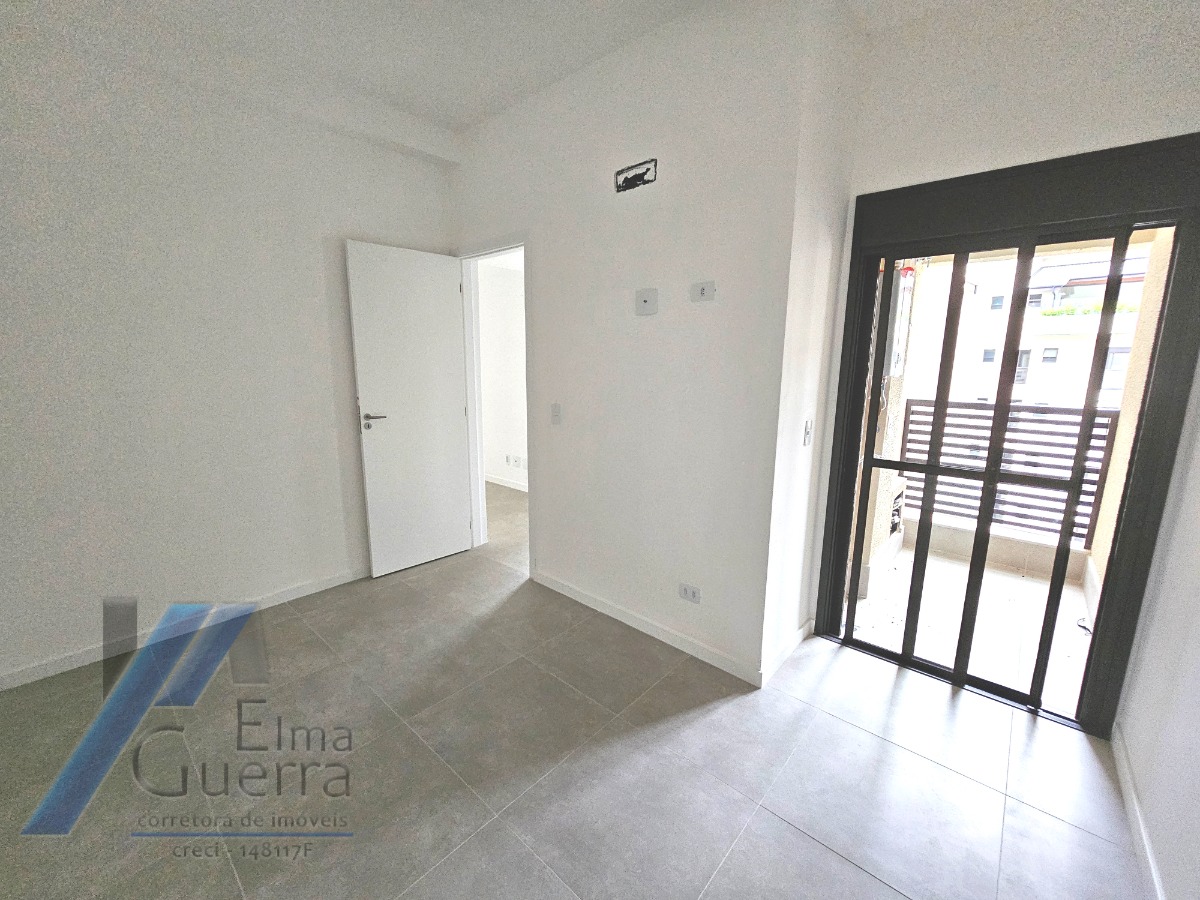 Ubatuba, Itaguá - Apartamento com 02 dormitórios, sendo 01 suíte, área de lazer completa.