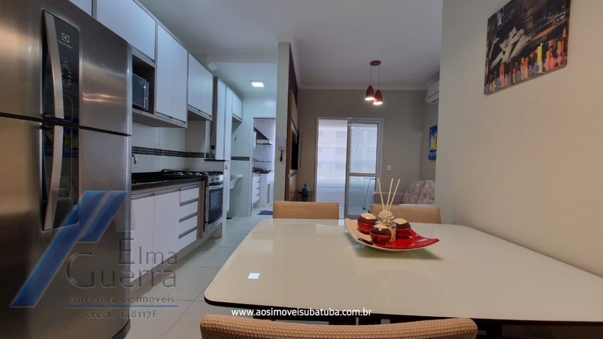 Ubatuba, Praia das Toninhas - Apartamento com 2 dormitórios sendo 01 suite, com área de lazer.