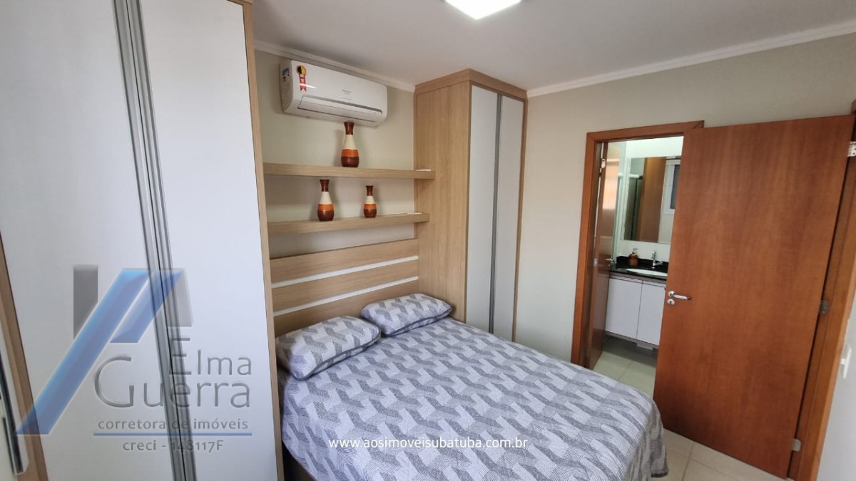 Ubatuba, Praia das Toninhas - Apartamento com 2 dormitórios sendo 01 suite, com área de lazer.