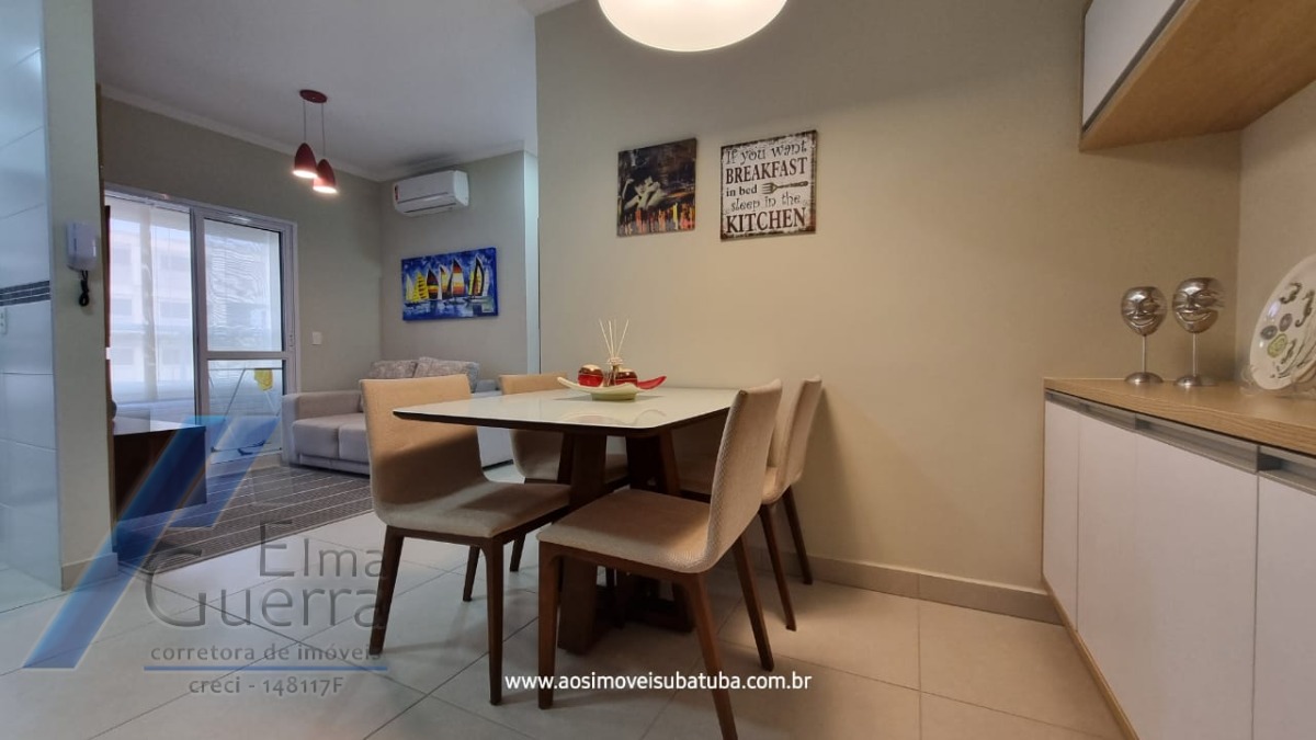 Ubatuba, Praia das Toninhas - Apartamento com 2 dormitórios sendo 01 suite, com área de lazer.
