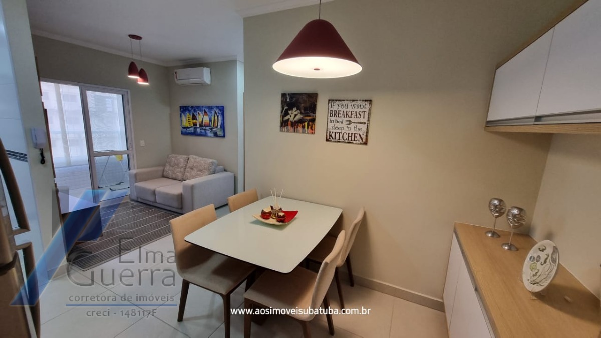Ubatuba, Praia das Toninhas - Apartamento com 2 dormitórios sendo 01 suite, com área de lazer.