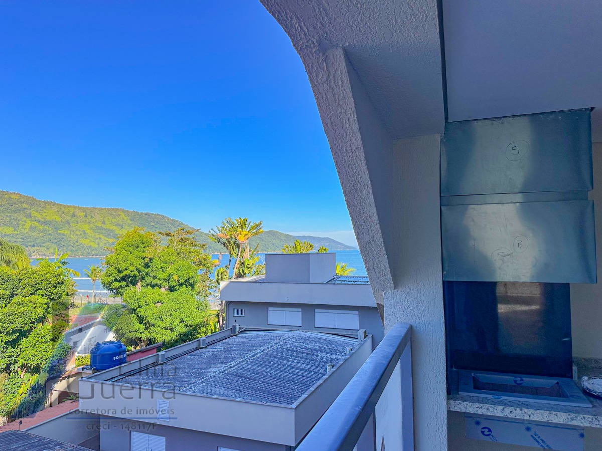 Ubatuba - Enseada. Empreendimento em construção, frente mar, com 02 suítes.!