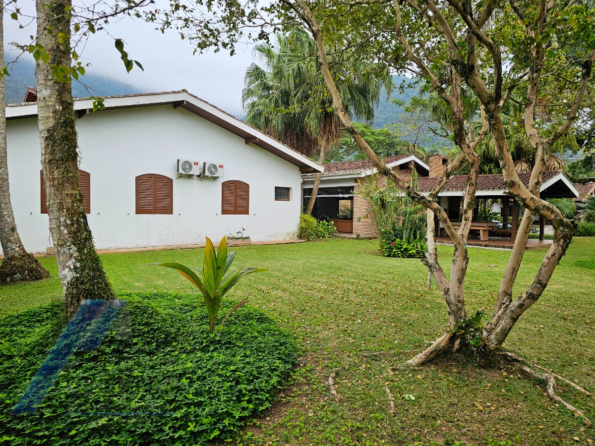Casa à venda com 3 quartos, 191m² - Foto 54