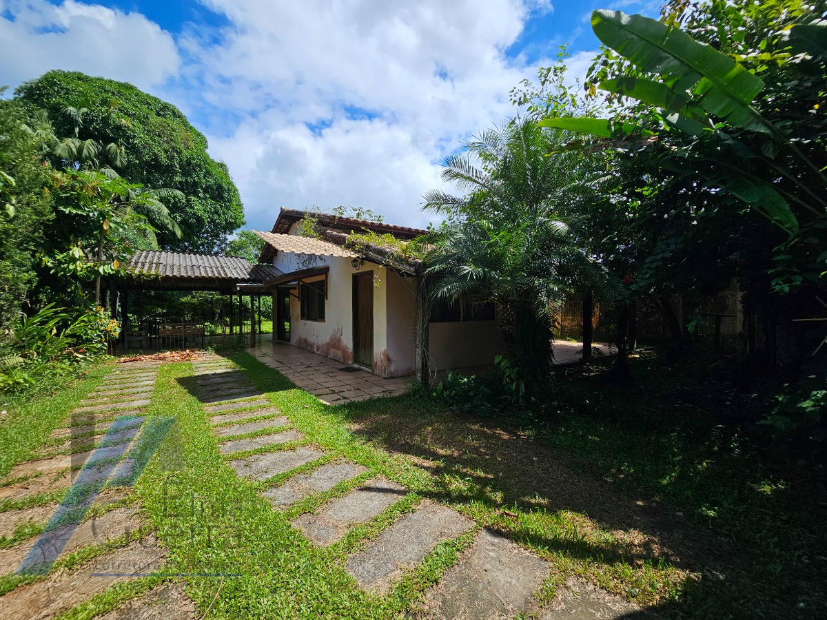 Ubatuba, Jardim Carolina - Casa com 714 m2 de terreno e área construída de 150m2, documentado.