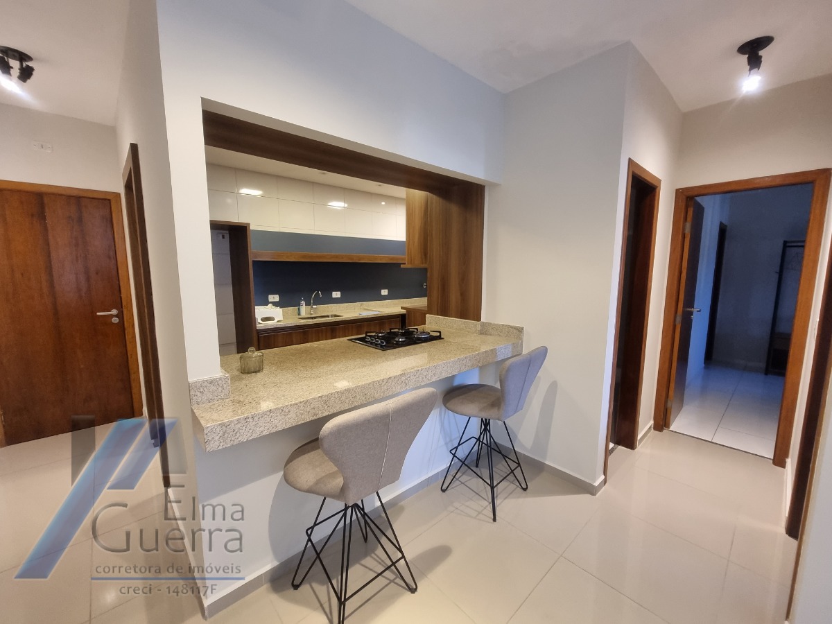 Ubatuba, Vivamar - Apto com 02 dormitorios sendo 01 Suite, 98 m2 útil e area de lazer.