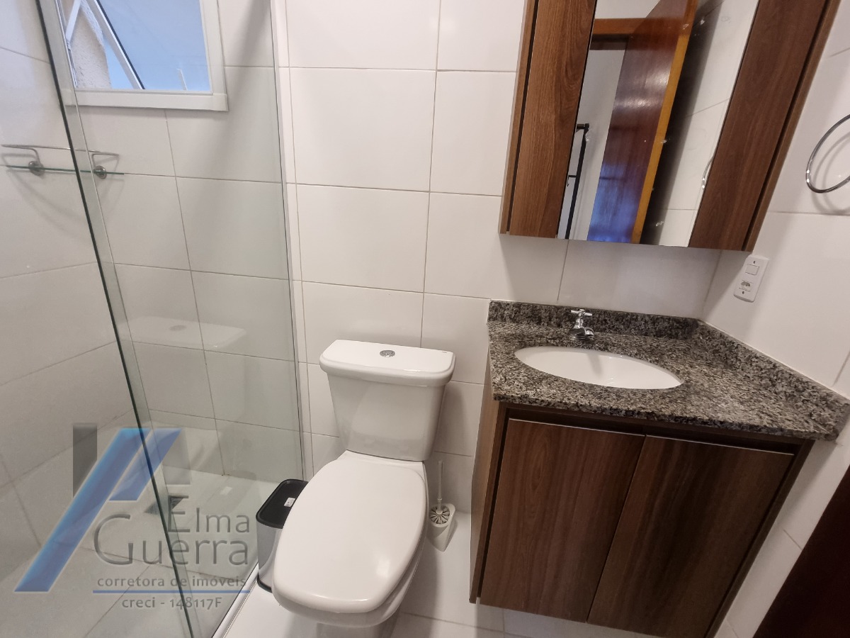 Ubatuba, Vivamar - Apto com 02 dormitorios sendo 01 Suite, 98 m2 útil e area de lazer.