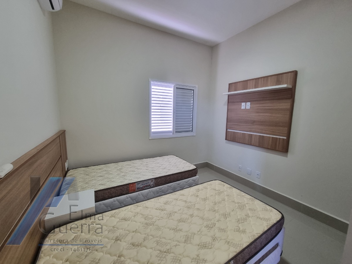 Ubatuba, Vivamar - Apartamento com 03 dormitorios sendo 03 suites, 240 m2 útil e vista para o mar.