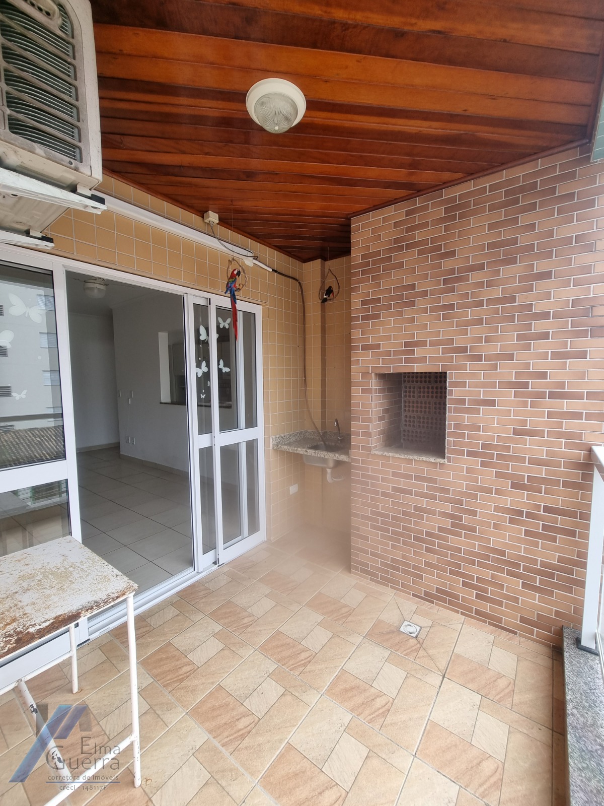 Ubatuba, Itagua - Apartamento com 02 dormitórios sendo 01 suíte e área de lazer.