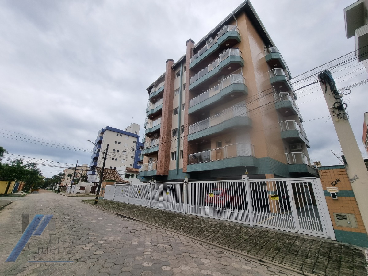 Ubatuba, Itagua - Apartamento com 02 dormitórios sendo 01 suíte e área de lazer.