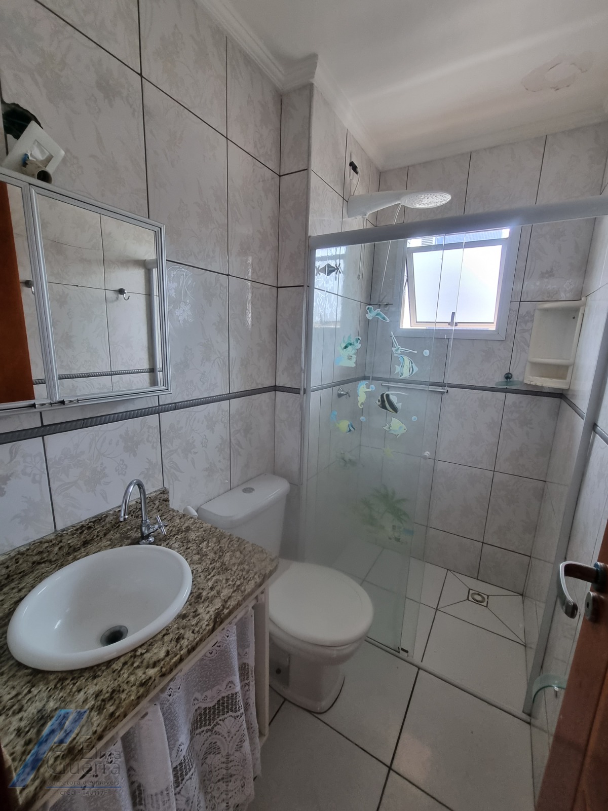Ubatuba, Itagua - Apartamento com 02 dormitórios sendo 01 suíte e área de lazer.