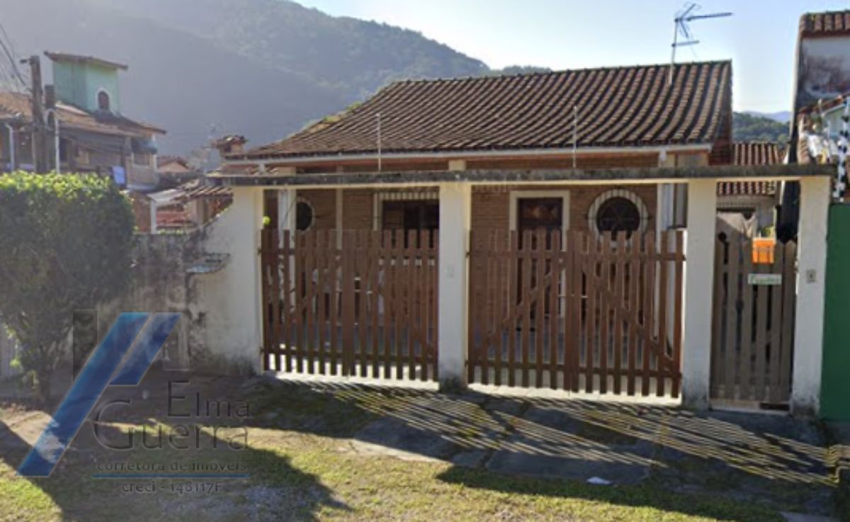 Casa à venda com 2 quartos, 100m² - Foto 2