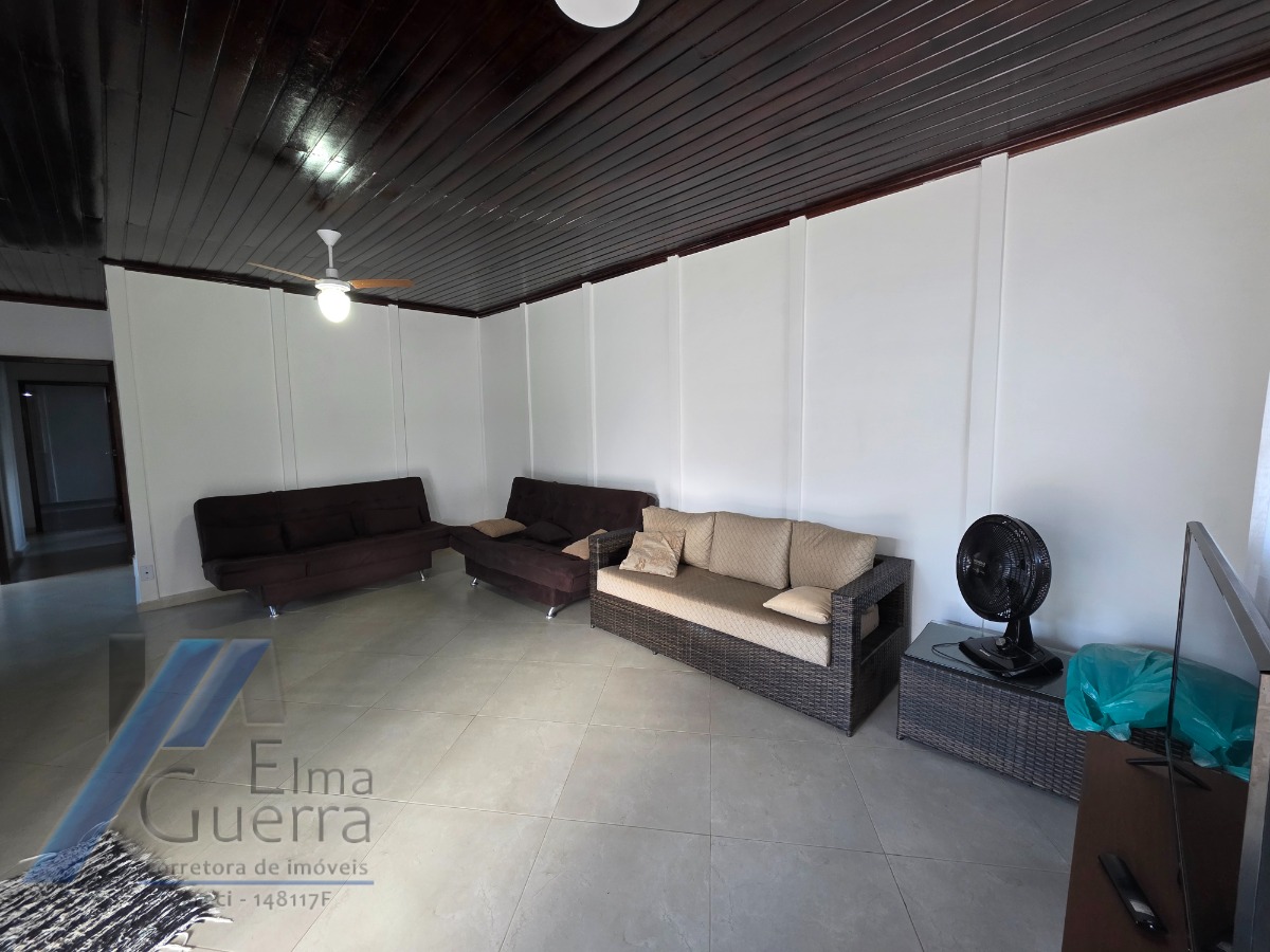 Ubatuba, Condomínio Villas - Casa pré-moldada com 03 dormitórios sendo 01 suíte, espaço gourmet na área de lazer.