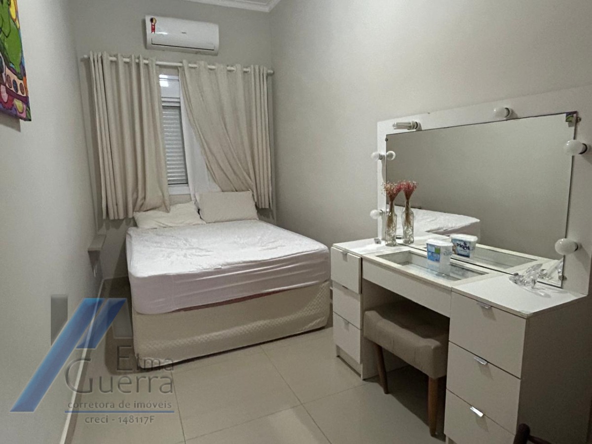 Ubatuba, Condominio Villas -Casa com 03 dormitorios sendo 01 suíte, espaço gourmet na área de lazer.
