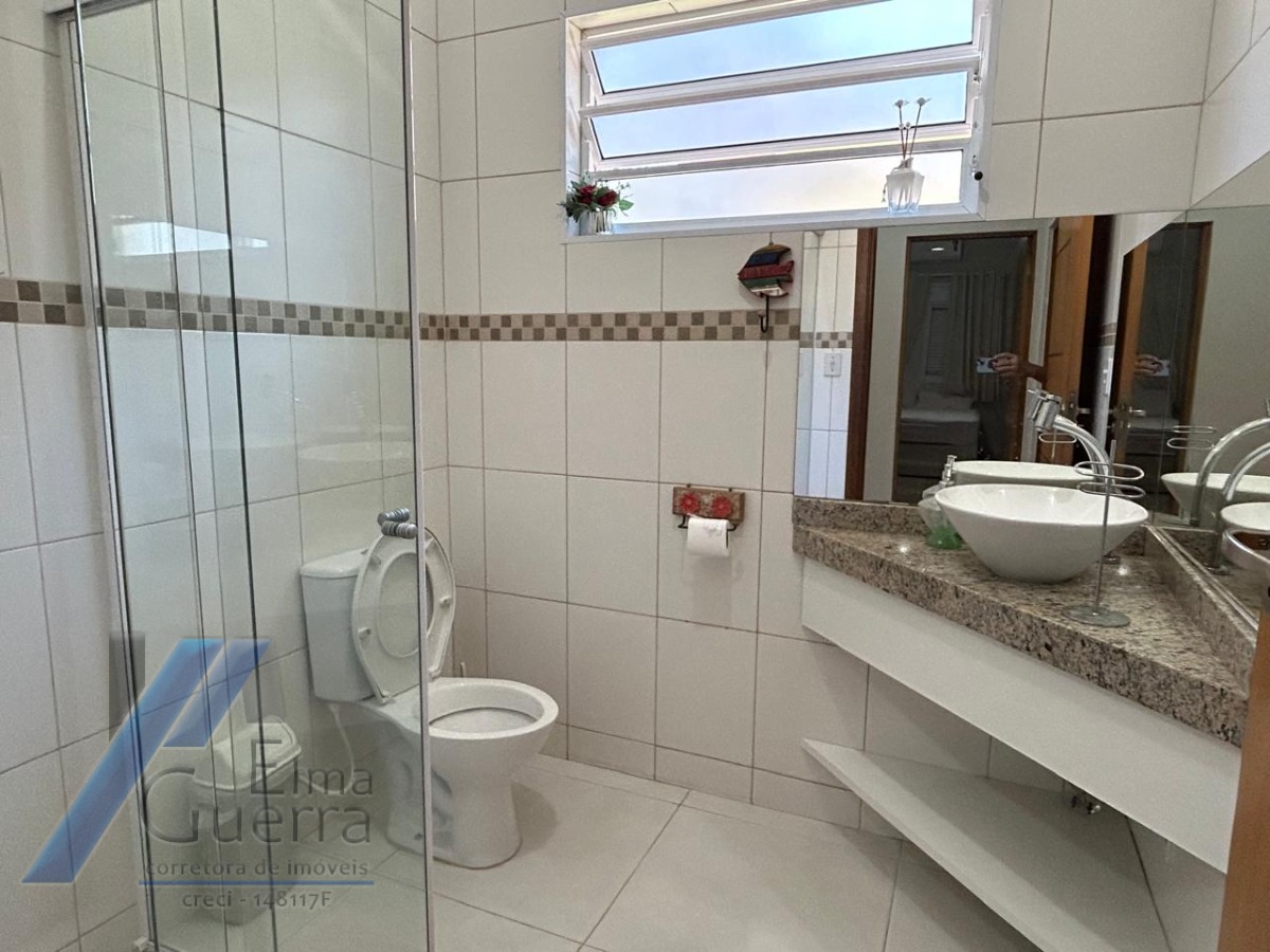 Ubatuba, Condominio Villas -Casa com 03 dormitorios sendo 01 suíte, espaço gourmet na área de lazer.