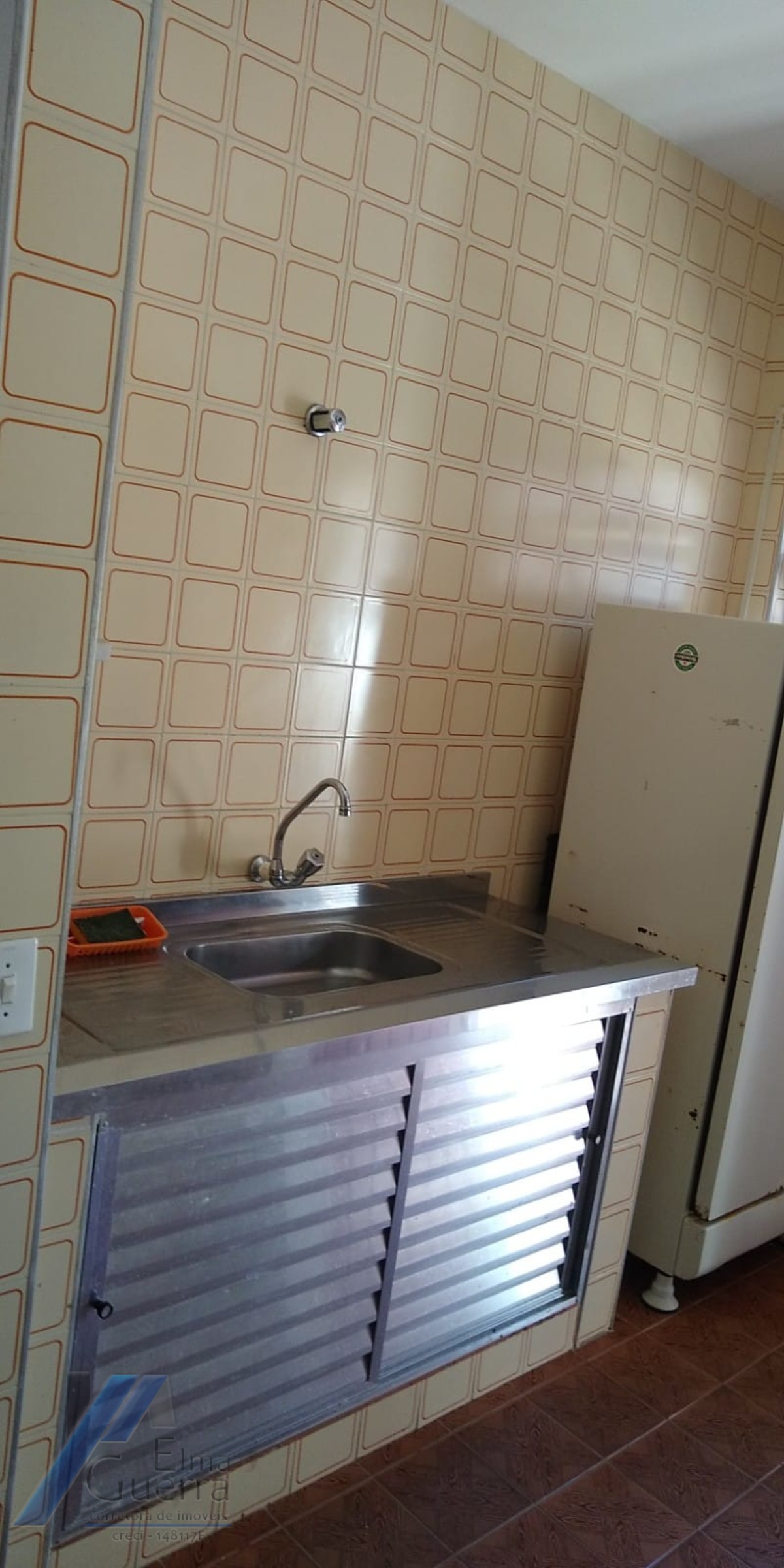 Ubatuba, Itaguá - Casa de 02 dormitórios (01 suíte), com terreno de 300 m2 e edicula com 02 quartos.