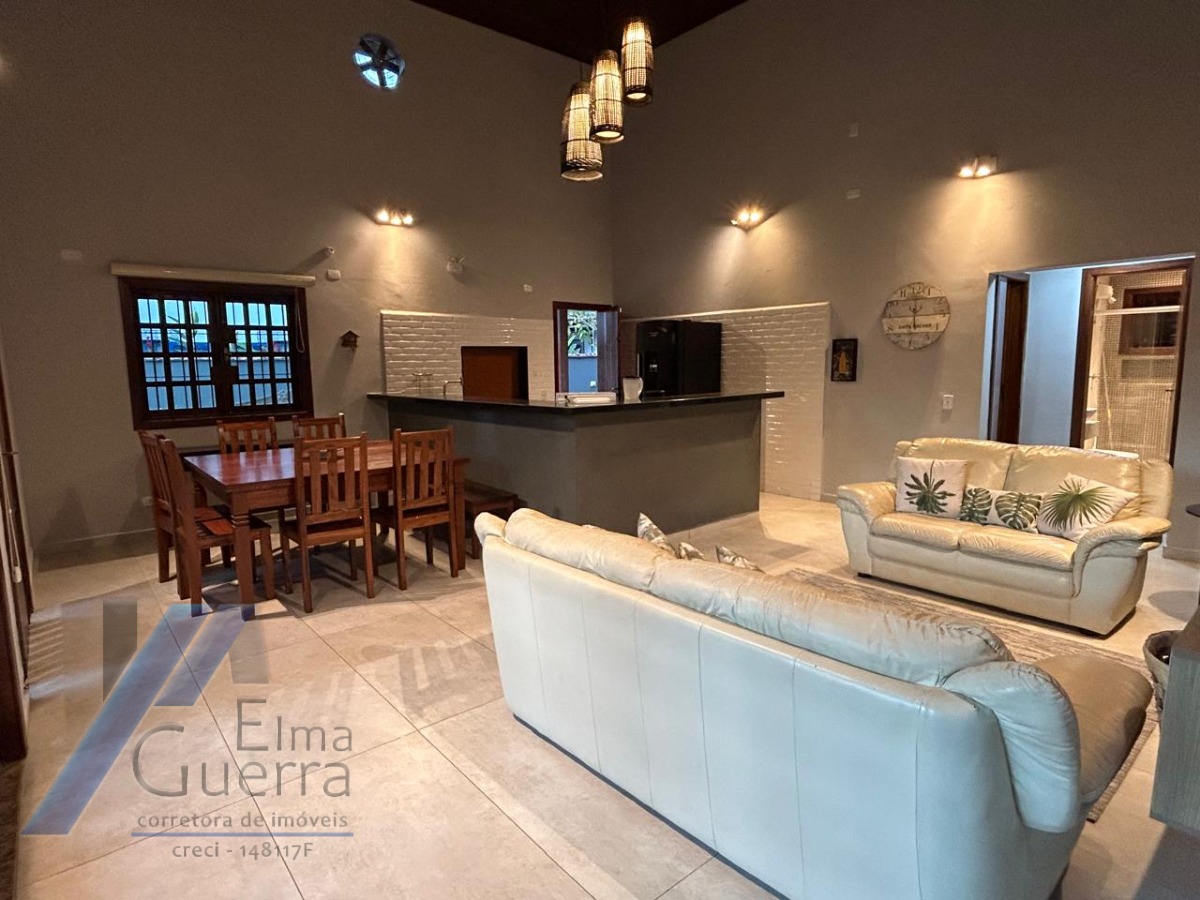 Ubatuba, Tenorio - Casa com 05 dormitorios sendo 03 suites e area de lazer.