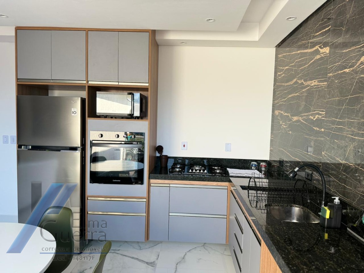 Ubatuba, Pereque-Açu - Apartamento cobertura com 03 dormitorios sendo 02 suites, com vista para o mar.