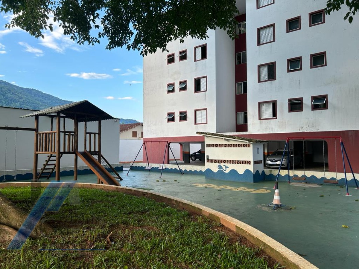 Ubatuba, Centro - Apartamento de 03 dormitorios sendo 01 suite e área de lazer.