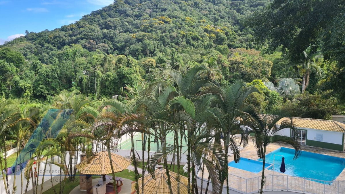 Ubatuba, Centro - Apartamento de 03 dormitorios sendo 01 suite e área de lazer.