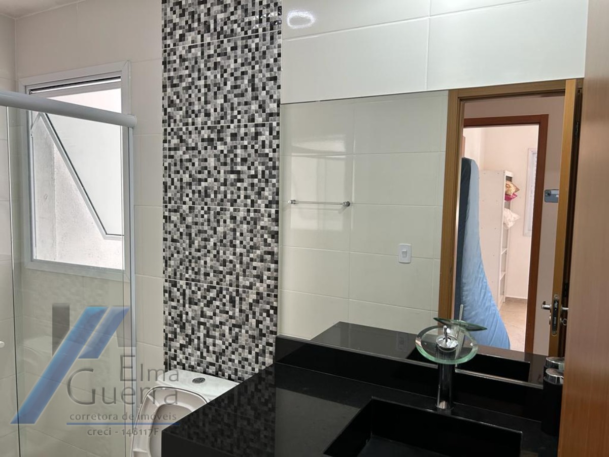 Ubatuba, Praia das Toninhas - Apartamento cobertura com 03 dormitórios sendo 01 suite com vista para o mar.