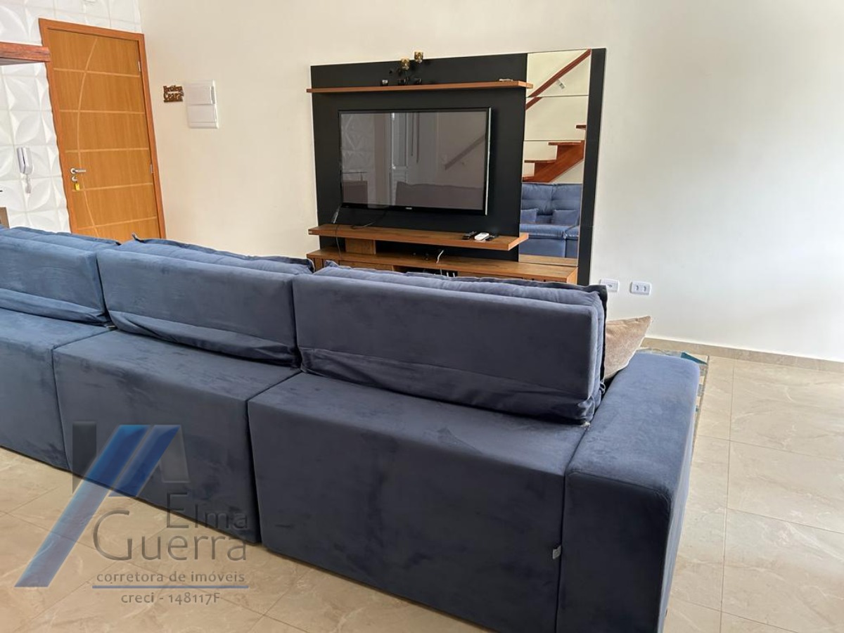 Ubatuba, Praia das Toninhas - Apartamento cobertura com 03 dormitórios sendo 01 suite com vista para o mar.