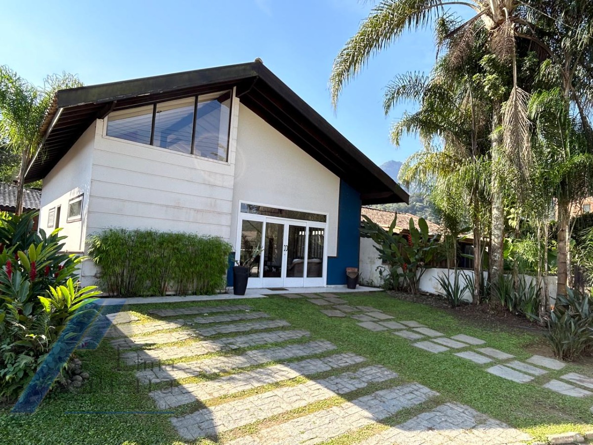 Casa, 3 quartos, 180 m² - Foto 1