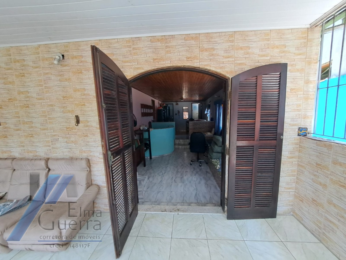 Ubatuba, Jardim Carolina - Linda Casa 03 Dormitórios, sendo 02 suites, com terreno de 450m2