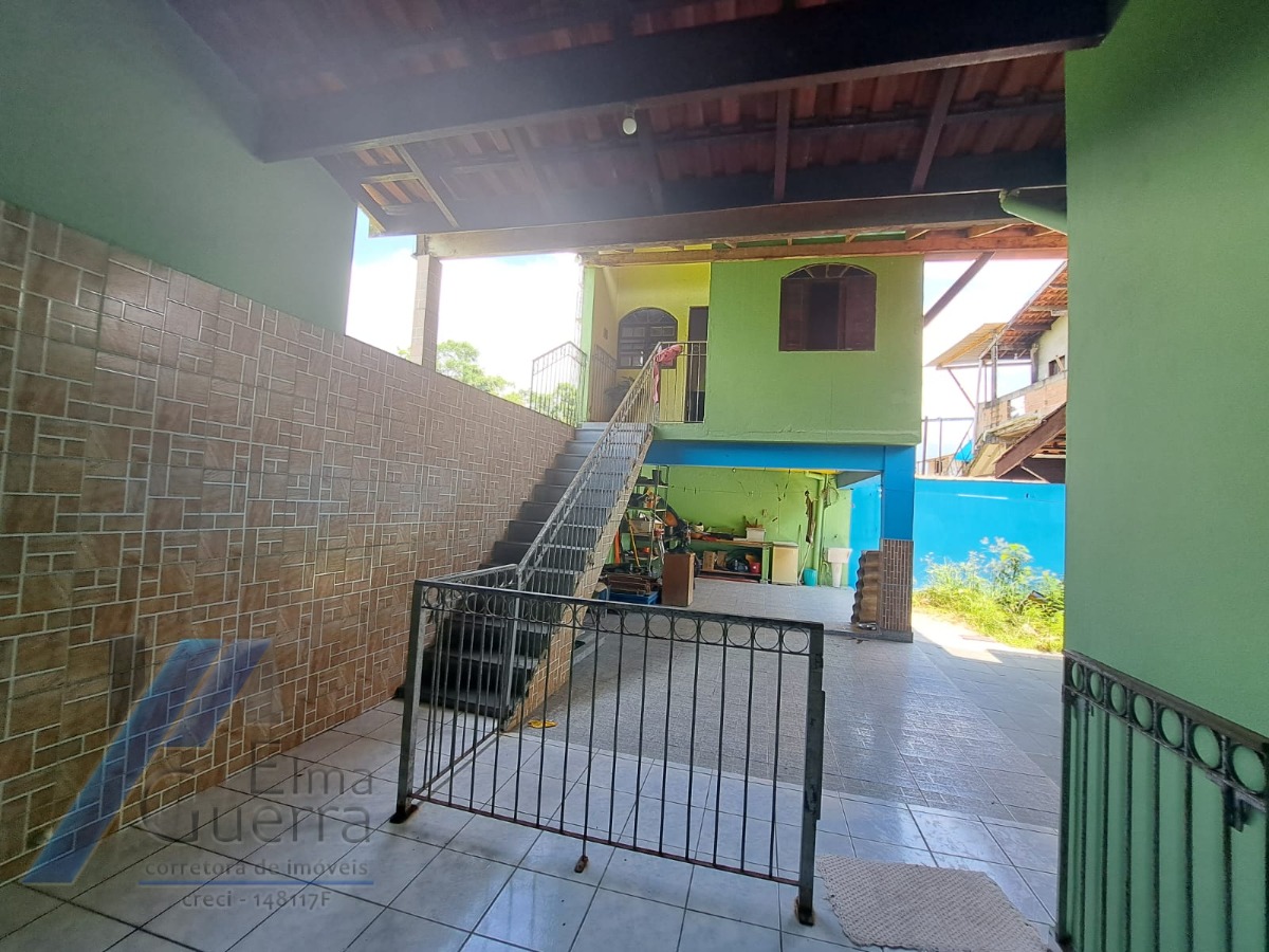 Ubatuba, Jardim Carolina - Linda Casa 03 Dormitórios, sendo 02 suites, com terreno de 450m2