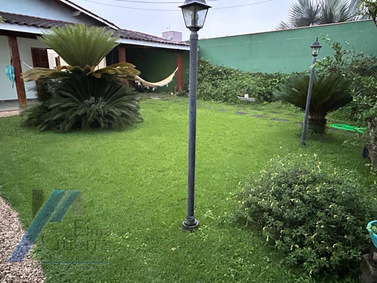 Casa à venda com 3 quartos, 200m² - Foto 5