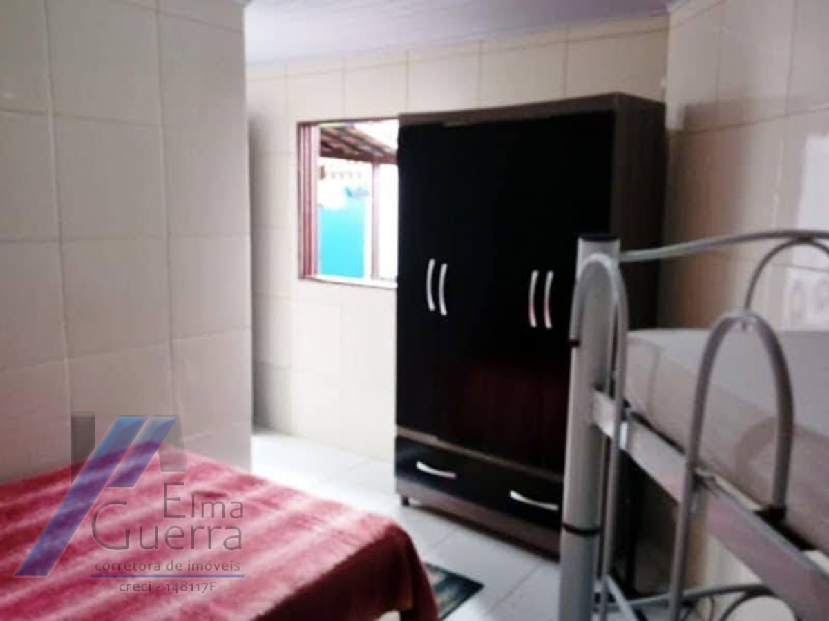 Ubatuba, Pereque-açú - Casa com 03 dormitorios, sendo 01 suite e área de lazer.