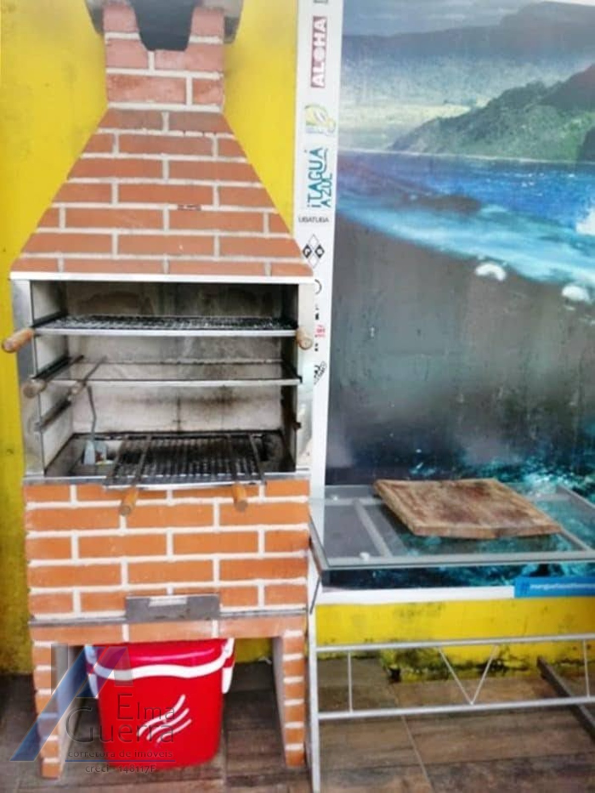 Ubatuba, Pereque-açú - Casa com 03 dormitorios, sendo 01 suite e área de lazer.