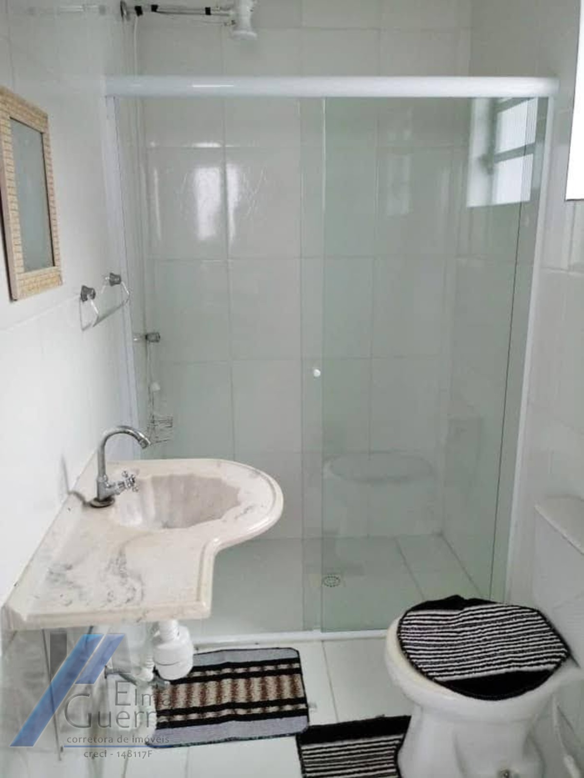 Ubatuba, Pereque-açú - Casa com 03 dormitorios, sendo 01 suite e área de lazer.