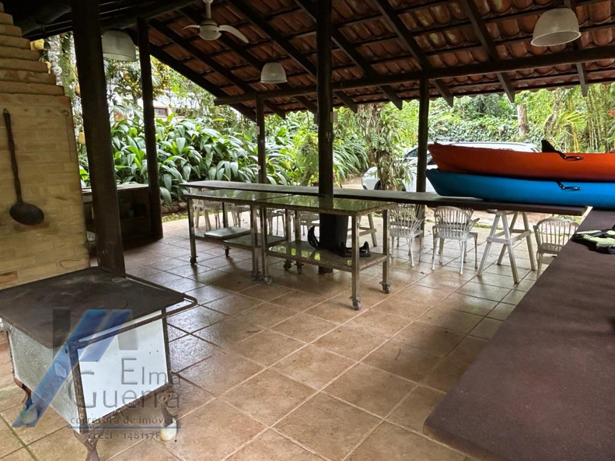 Casa à venda com 3 quartos, 409m² - Foto 22