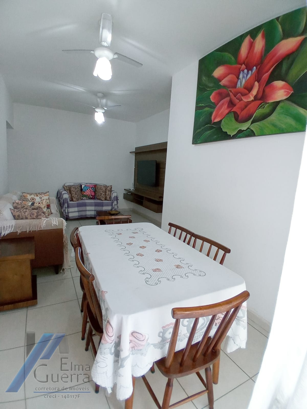 Ubatuba, Itagua - apto de 03 dormitórios sendo 01 suíte e área de lazer.