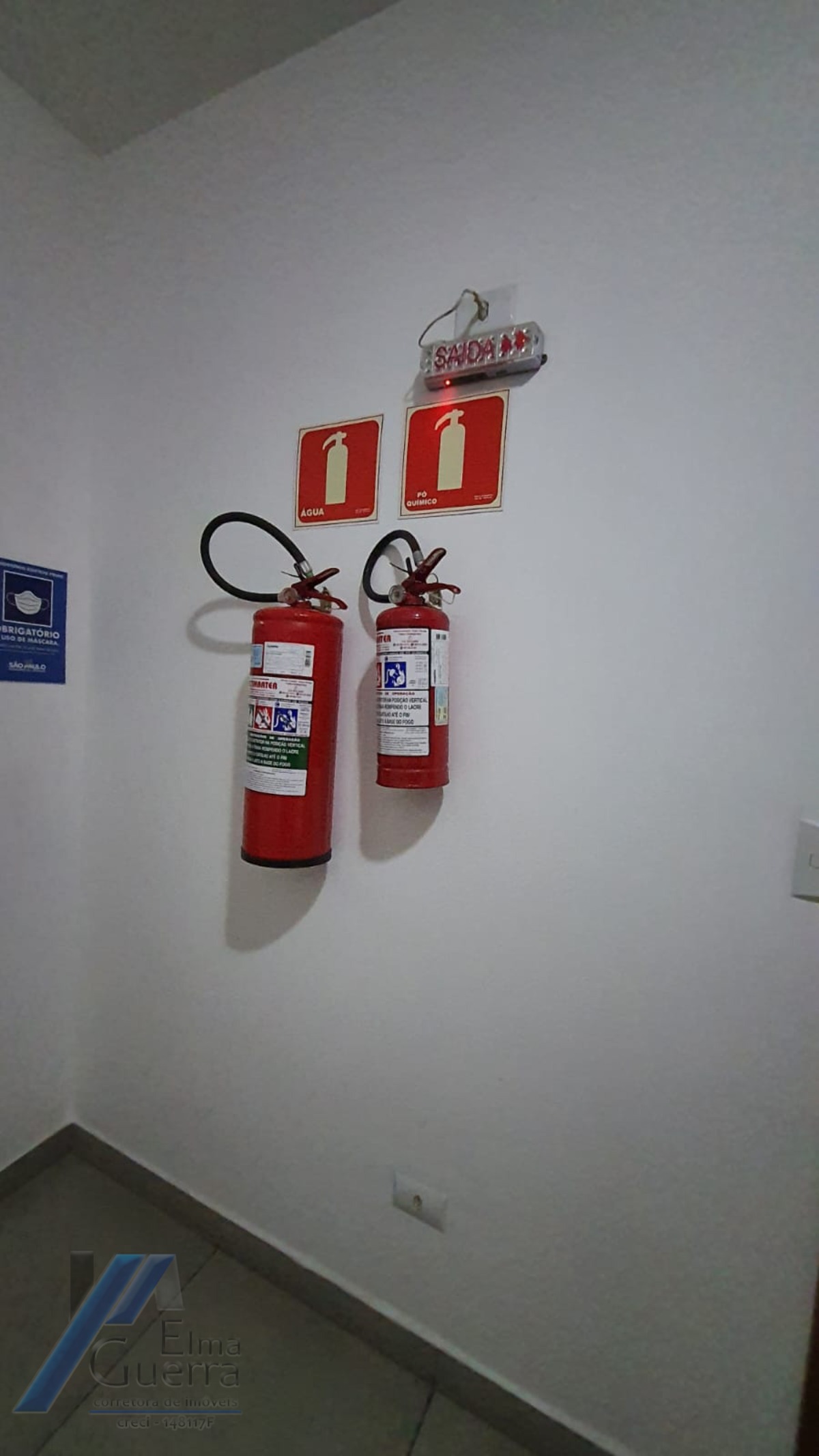 Ubatuba, Itagua - apto de 03 dormitórios sendo 01 suíte e área de lazer.