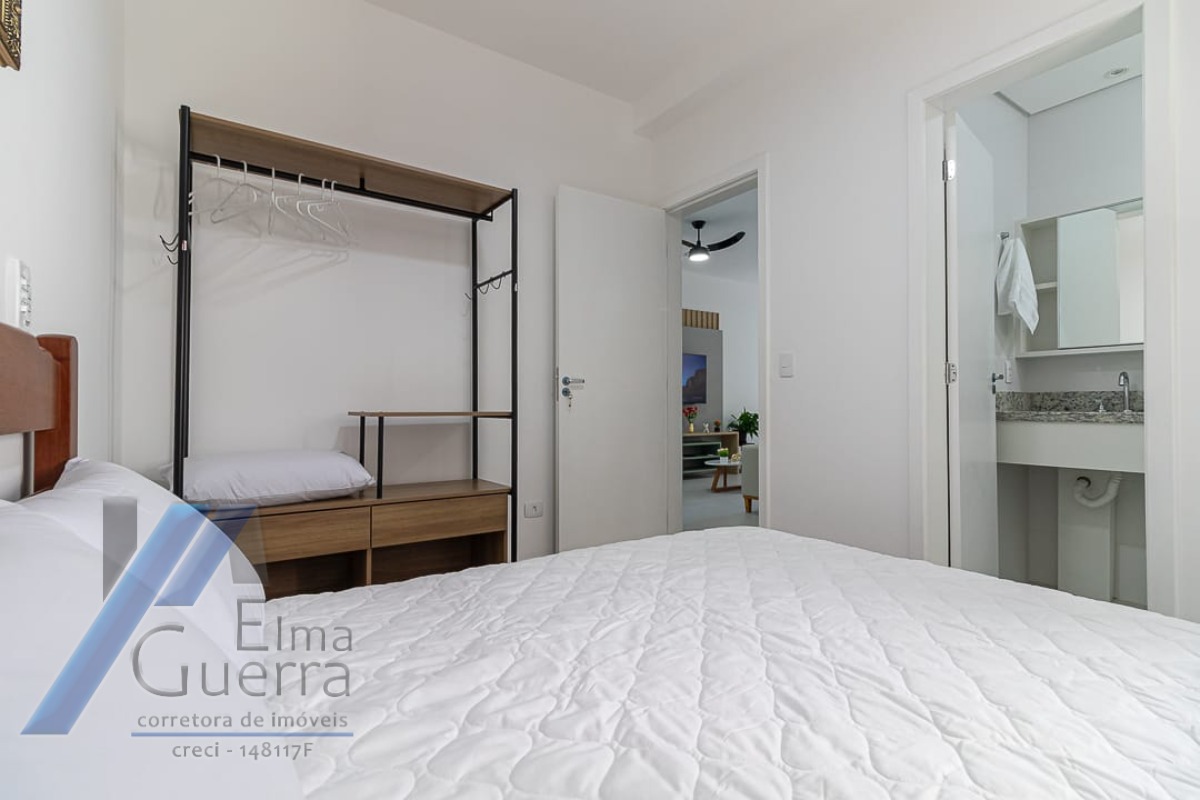 Ubatuba, Praia do Tenório - Apartamento com 02 suites e área de lazer.