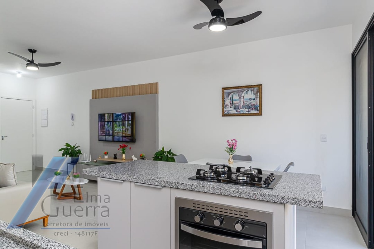 Ubatuba, Praia do Tenório - Apartamento com 02 suites e área de lazer.