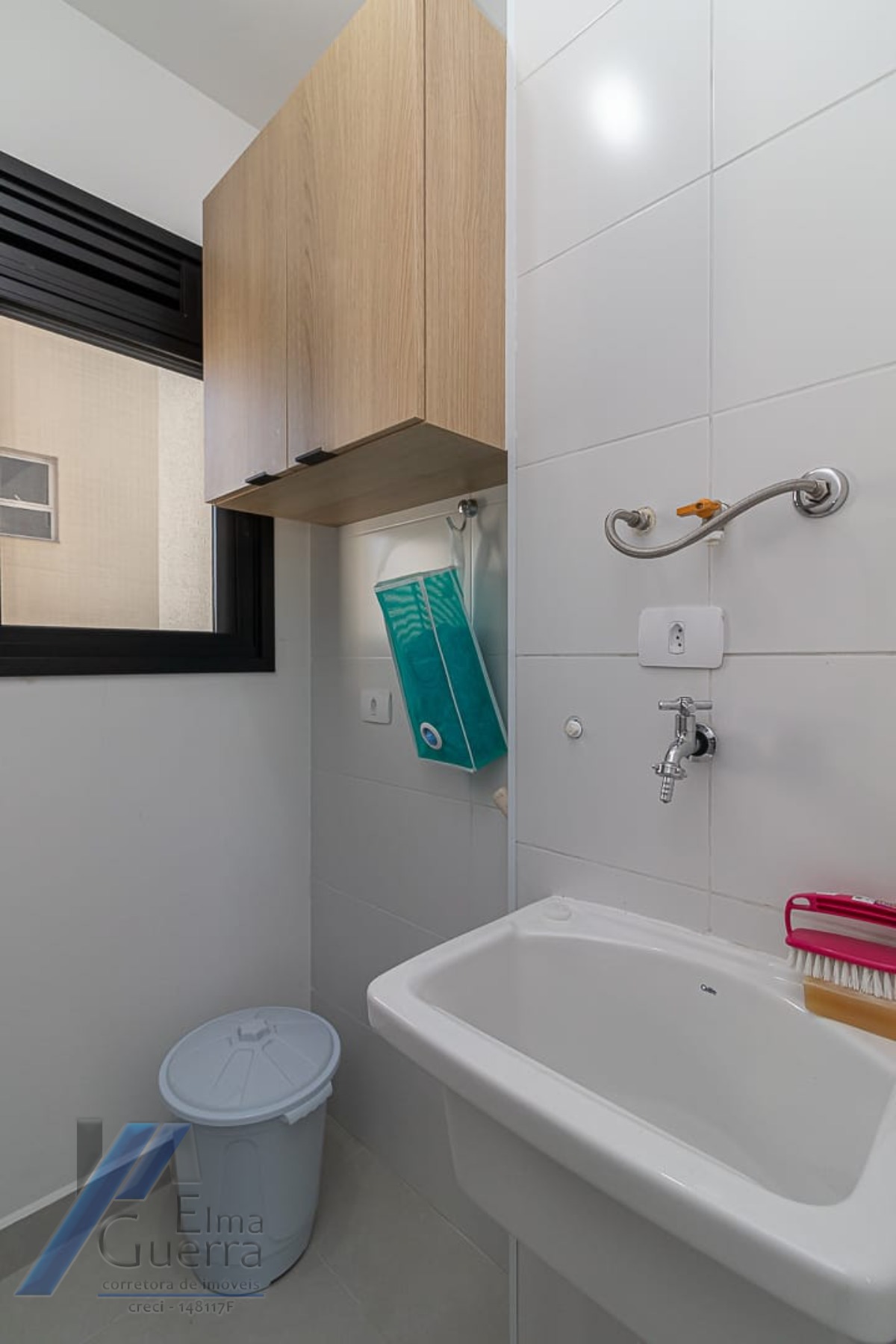 Ubatuba, Praia do Tenório - Apartamento com 02 suites e área de lazer.