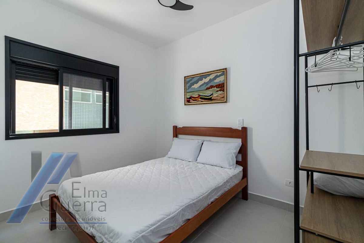 Ubatuba, Praia do Tenório - Apartamento com 02 suites e área de lazer.