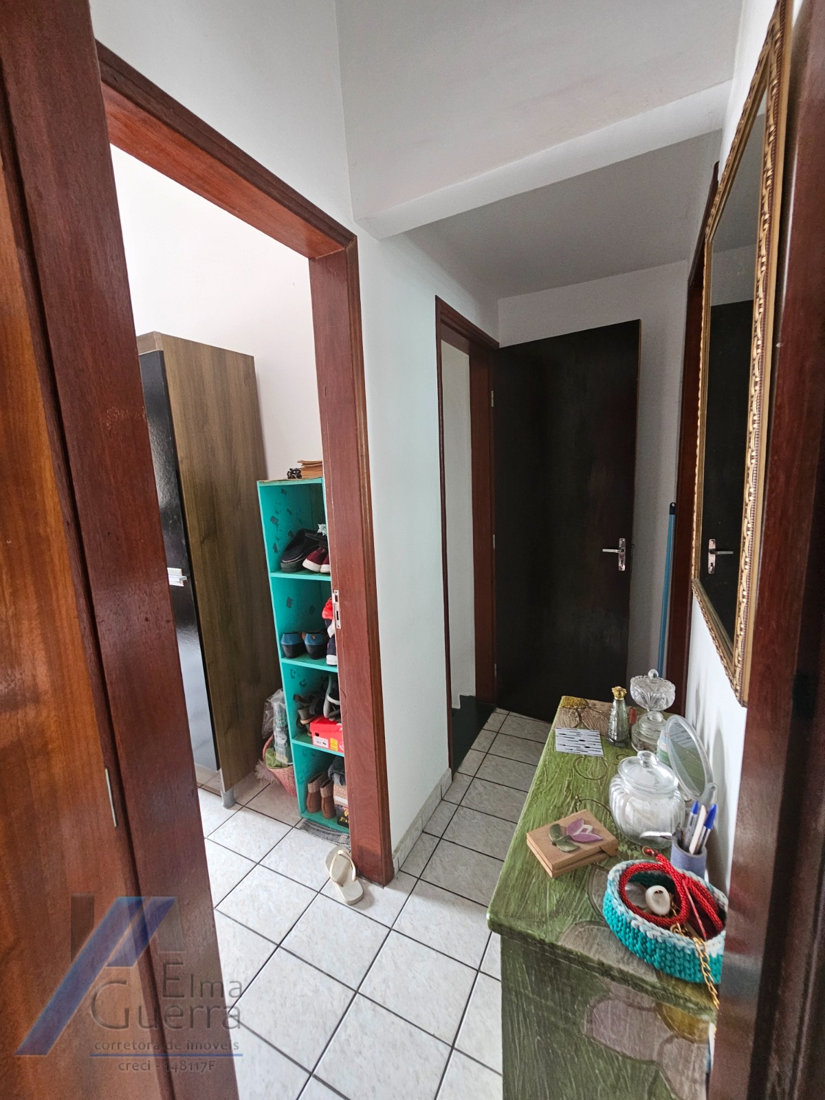 Ubatuba, Praia do Tenório - Casa sobrado geminado em condóminio com 02 dormitorios, a 300 metros da praia.