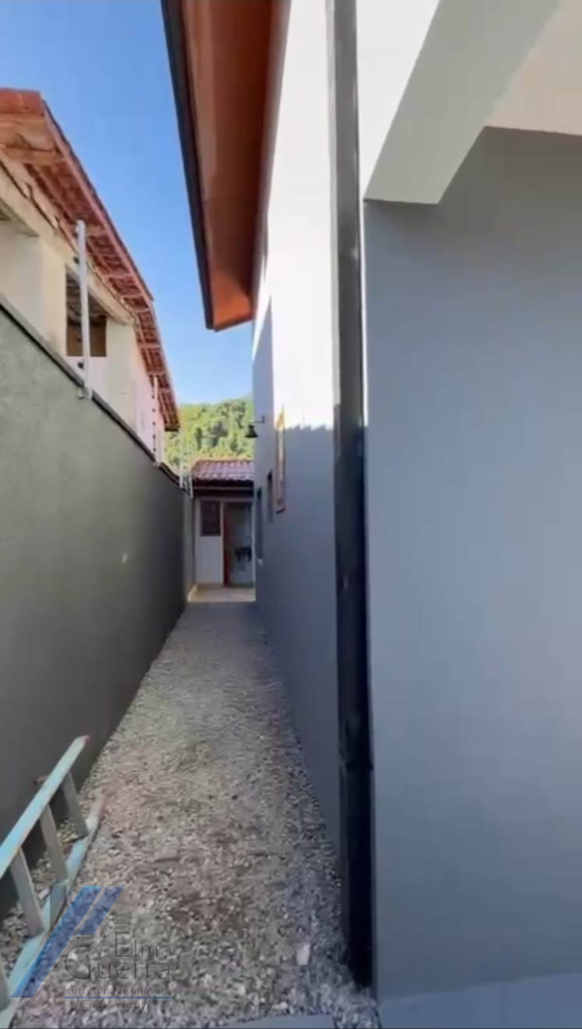 Ubatuba, pereque-açú - Casa sobrado com 04 dormitorios sendo 01 suite, casa nova.