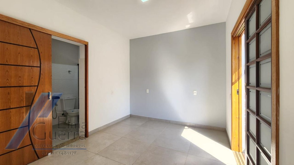 Ubatuba, pereque-açú - Casa sobrado com 04 dormitorios sendo 01 suite, casa nova.